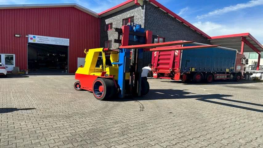 Stube Foerdertechnik GmbH, 14 Tonnen Forklift